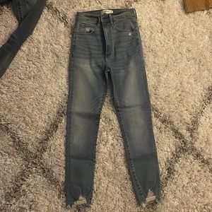 size 26 abercrombie & fitch brand. skinny high waisted jeans